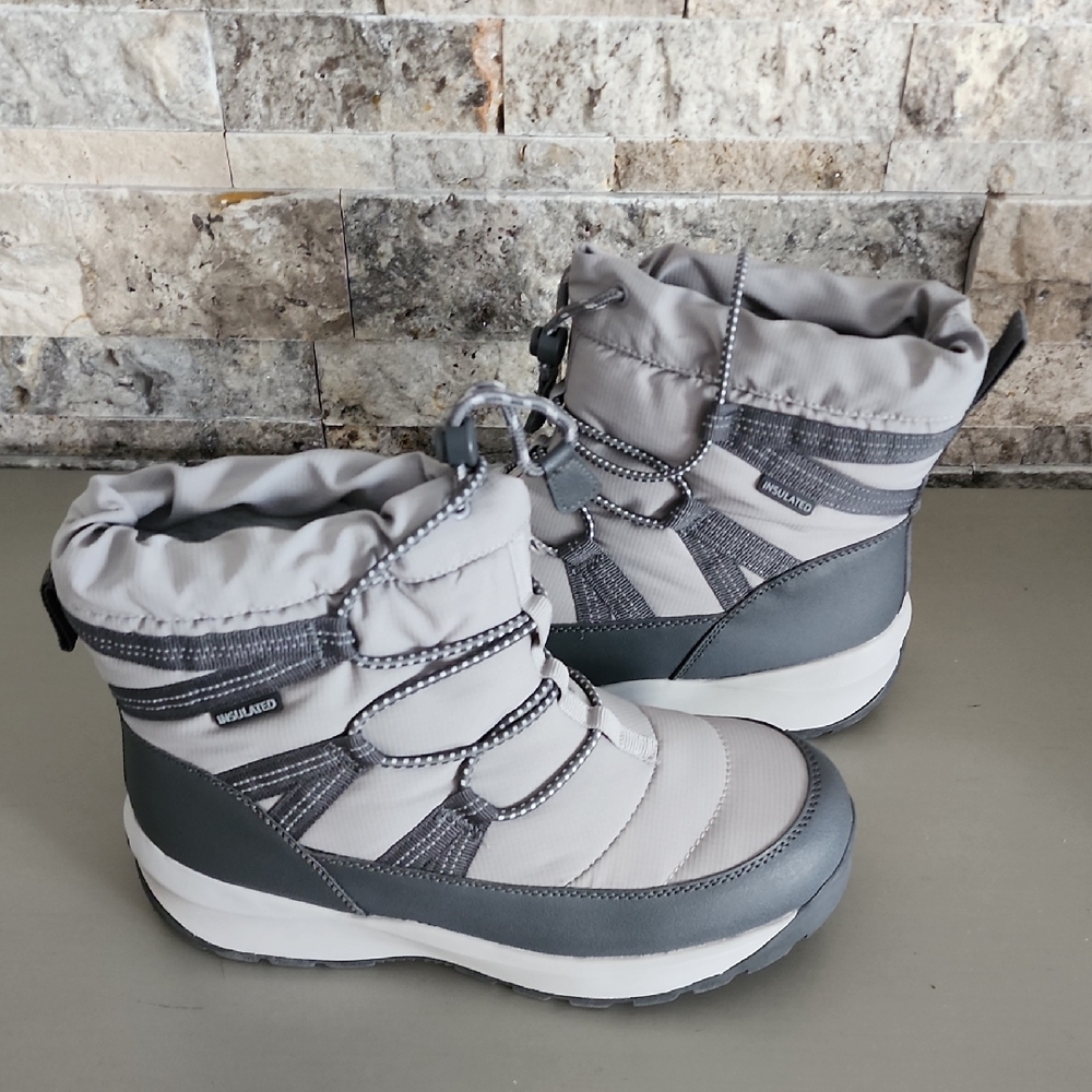 Land's End Brand New Snow Boots Gray